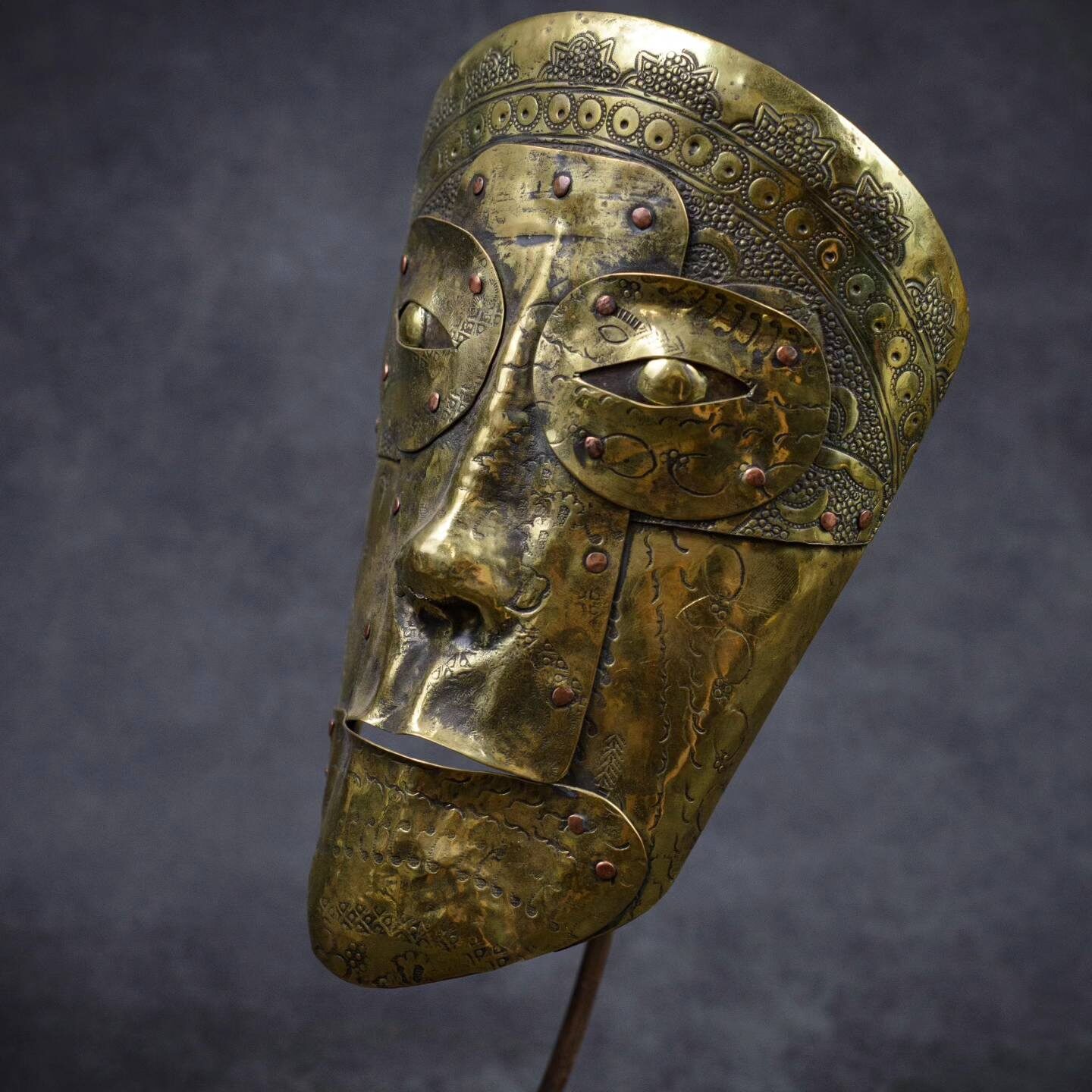 Masque Gravé (profil)