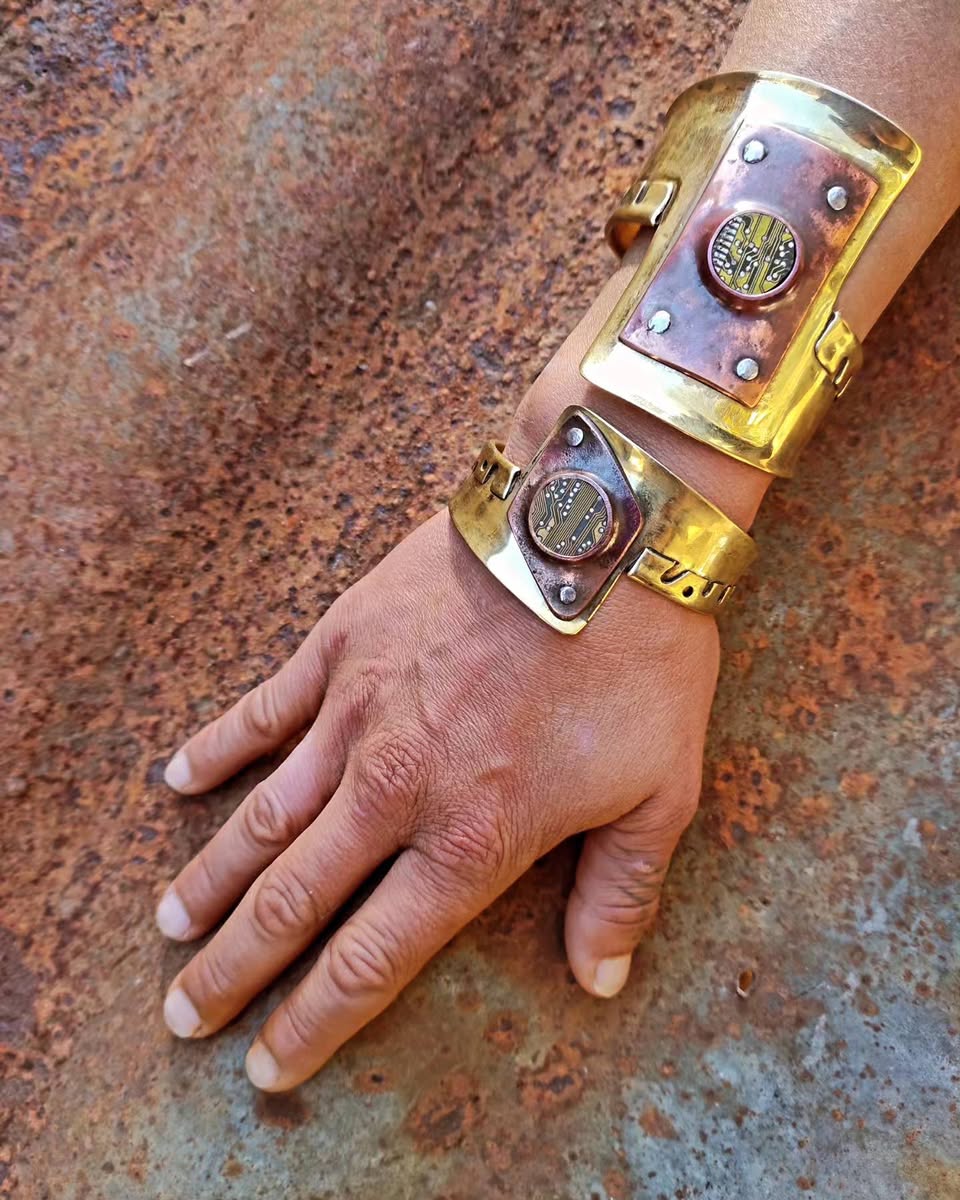 bracelet cyber punk